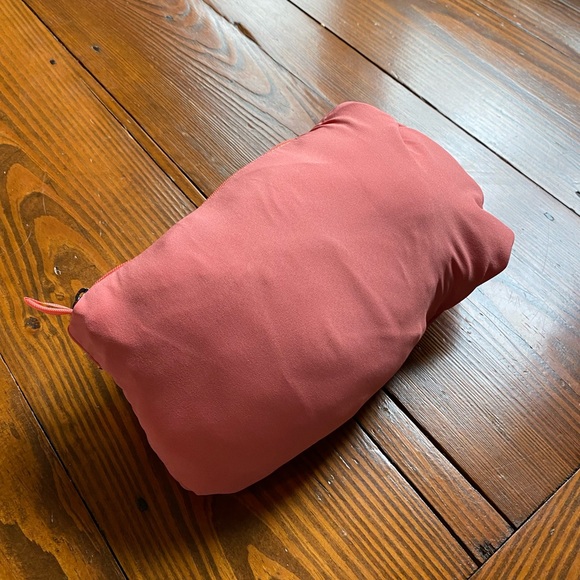 Patagonia Women’s Pack in Jacket - Picture 9 of 10